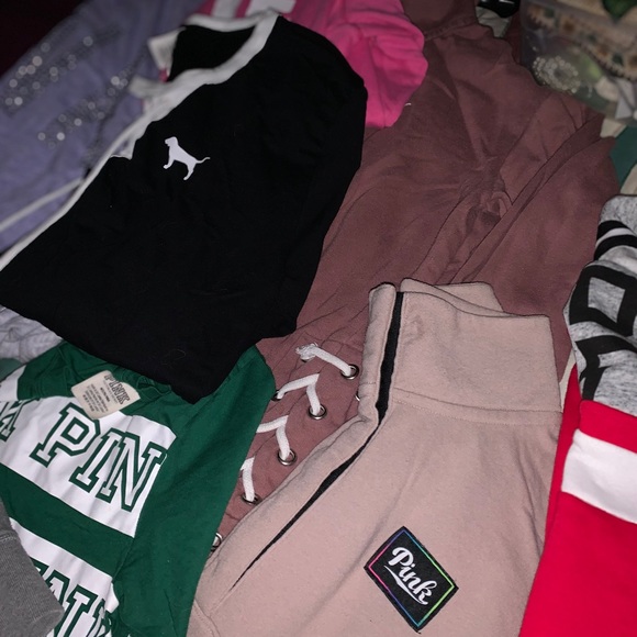 📦🎁V SECRET PINK 📦🎁 - Picture 11 of 16